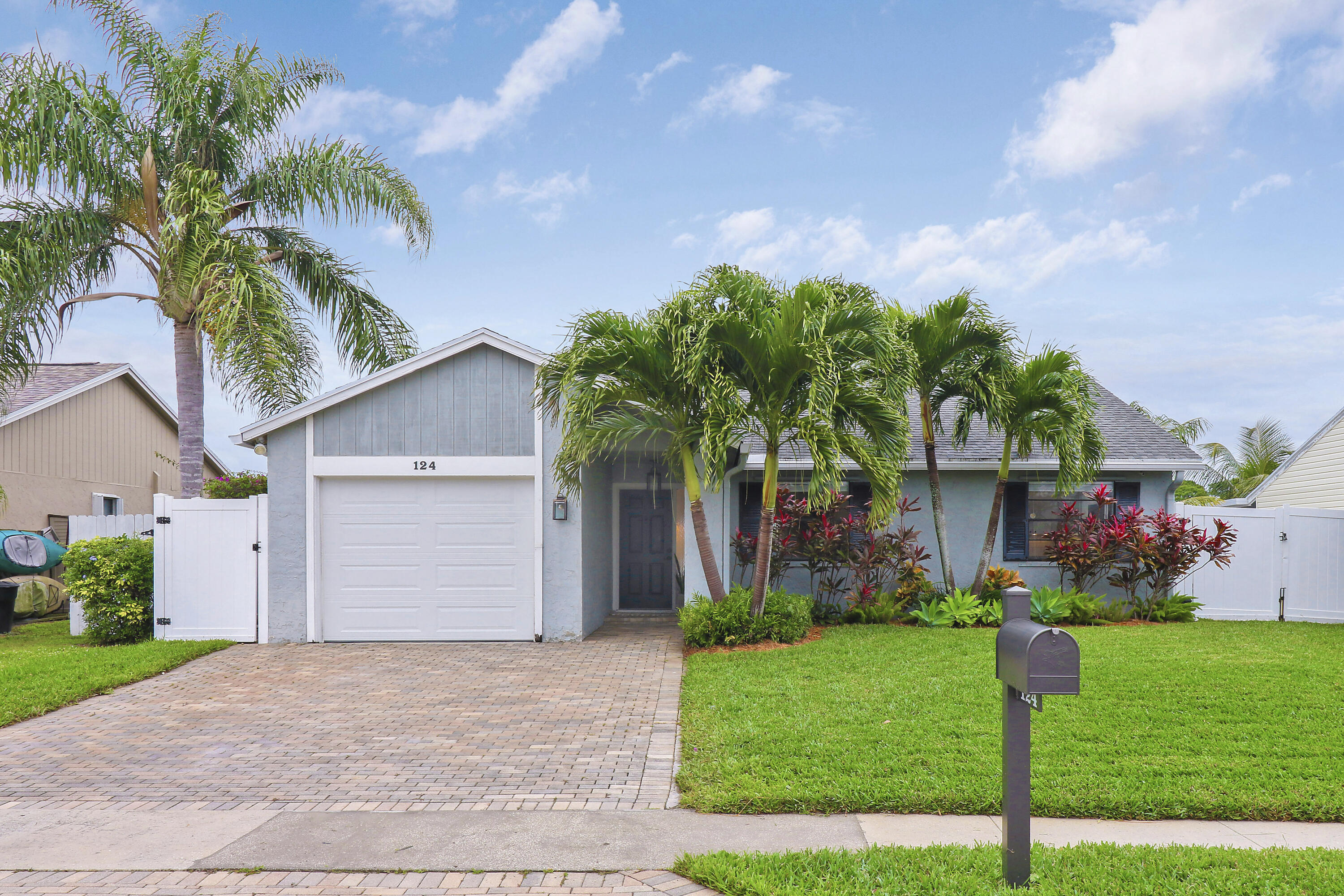 124 Timberline Drive