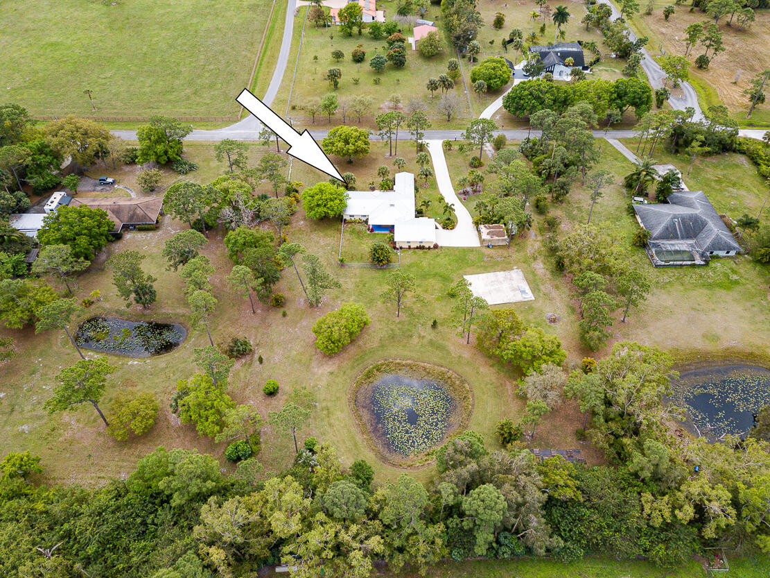 2185 SW Ranch Trail
