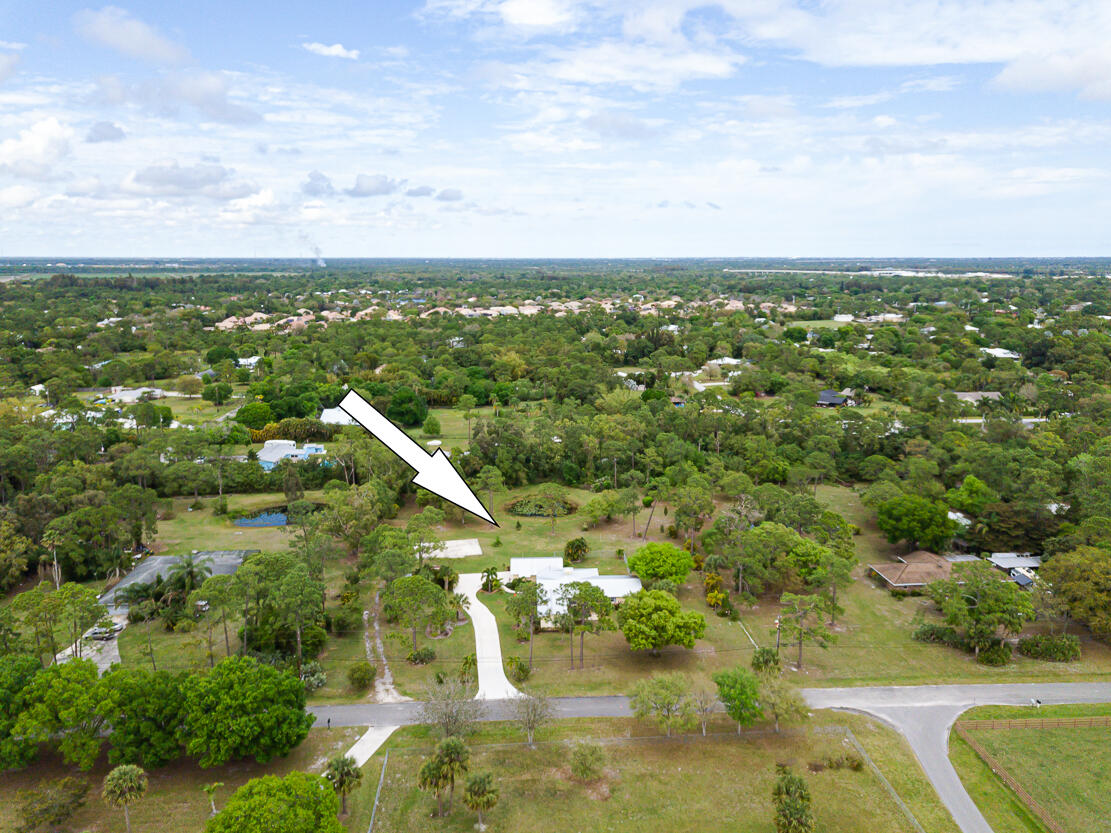2185 SW Ranch Trail
