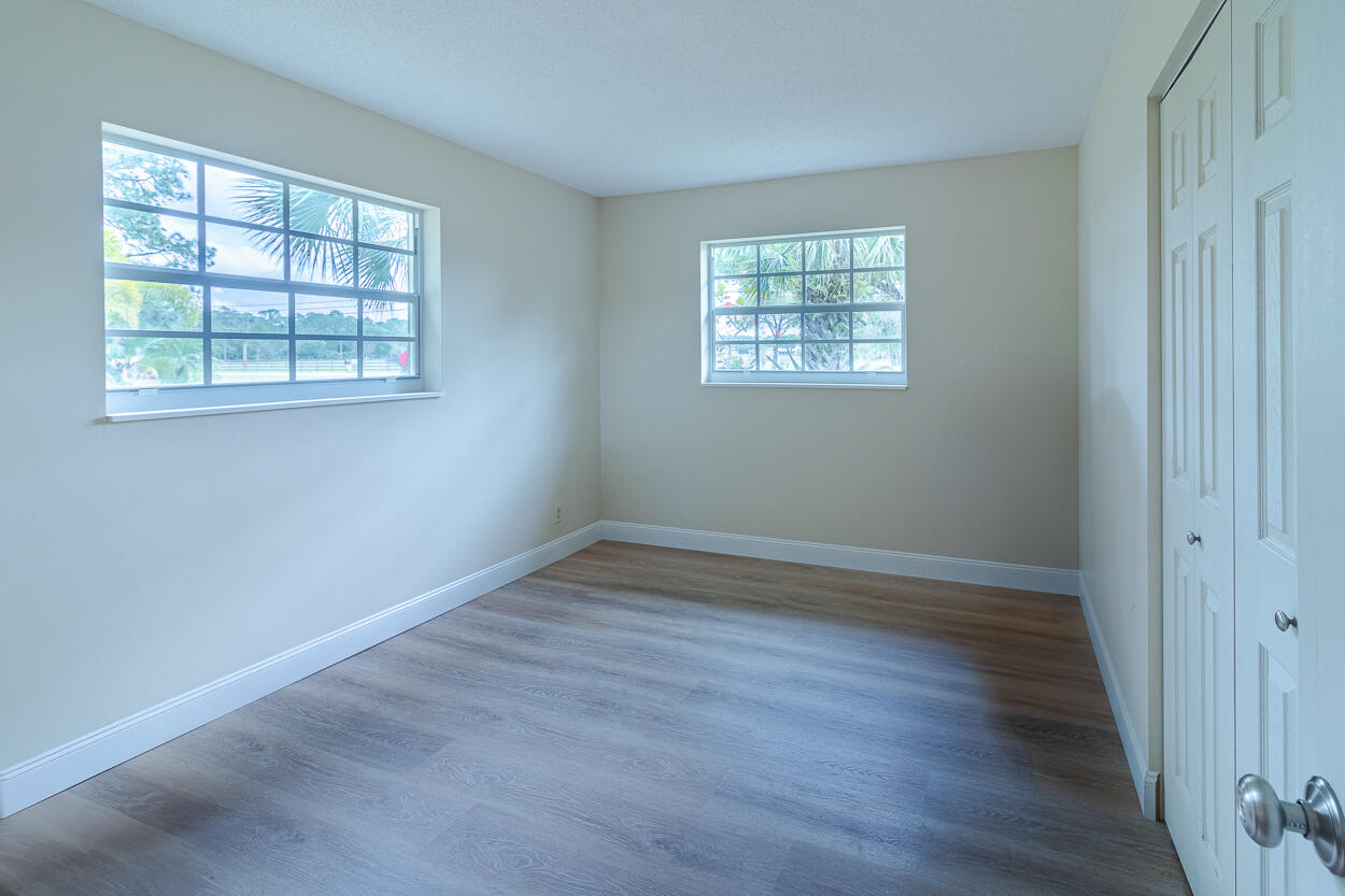 2185 SW Ranch Trail