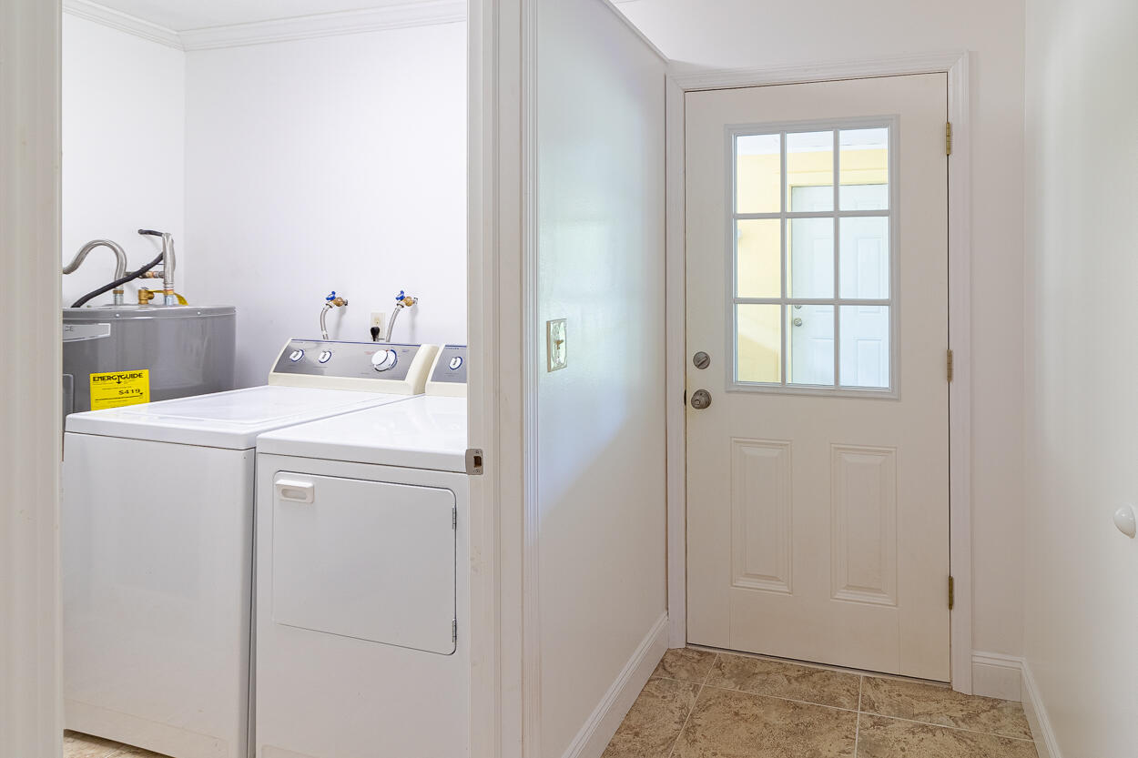 2185 SW Ranch Trail