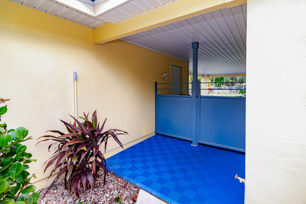 2185 SW Ranch Trail