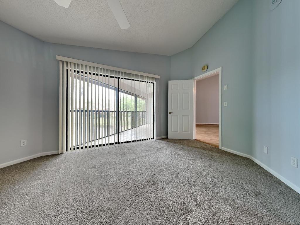 6060 SE Martinique Drive Bld 8 Apt 202