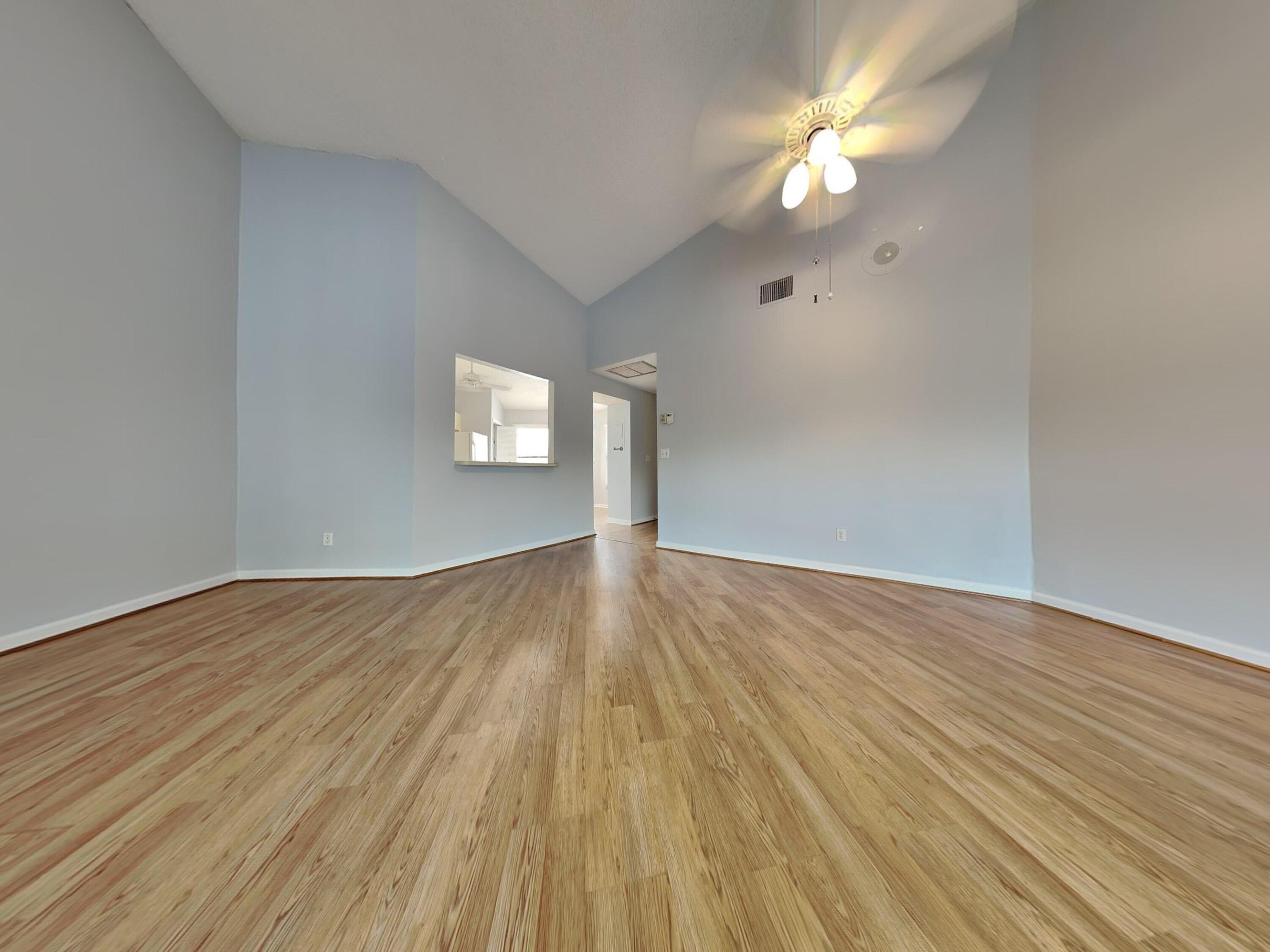 6060 SE Martinique Drive Bld 8 Apt 202