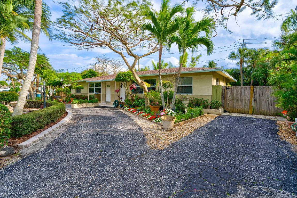 822 S Southview Drive S