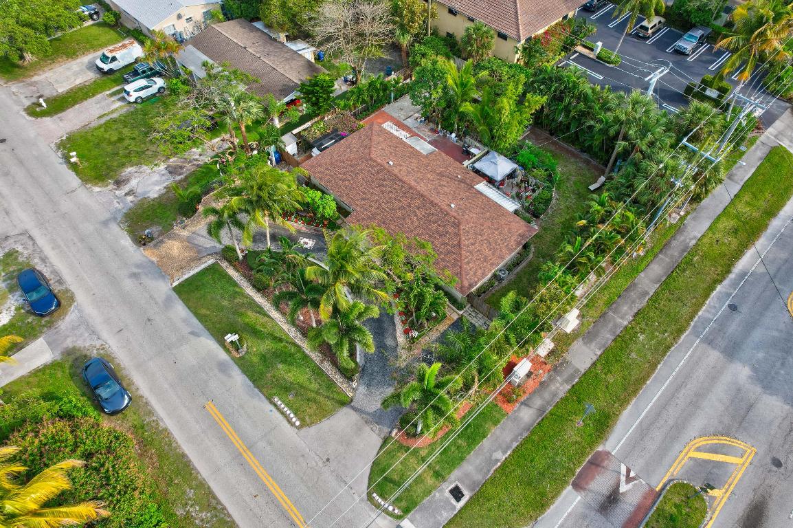 822 S Southview Drive S