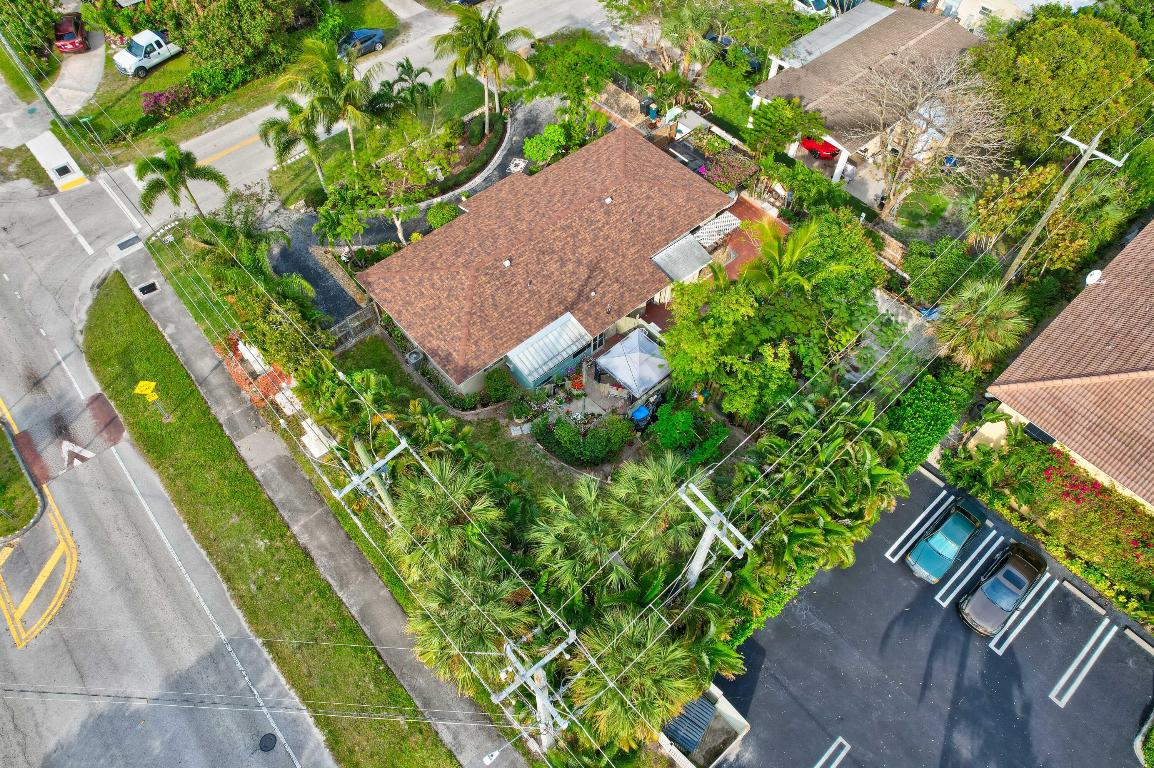 822 S Southview Drive S