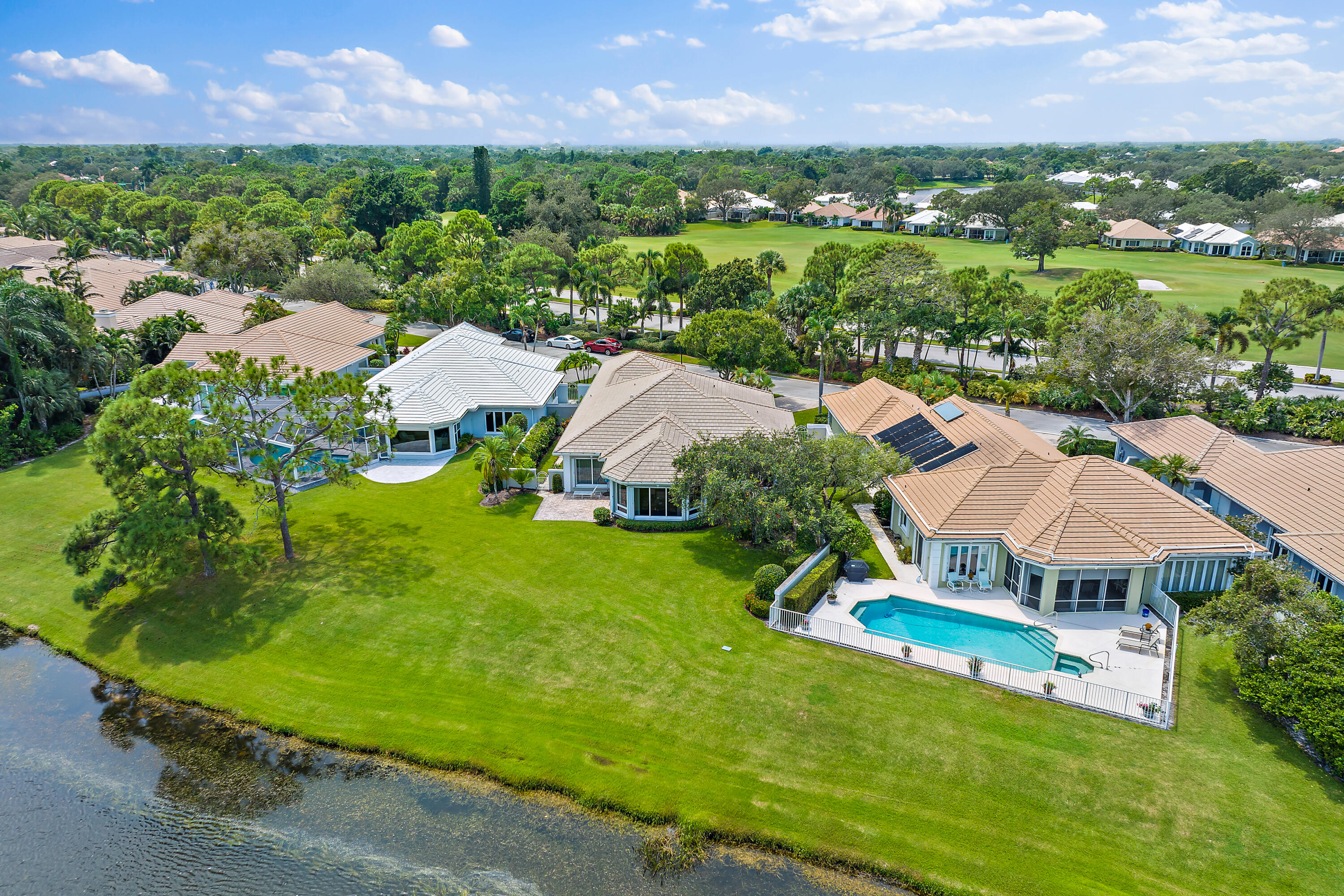 2328 SW Longwood Drive