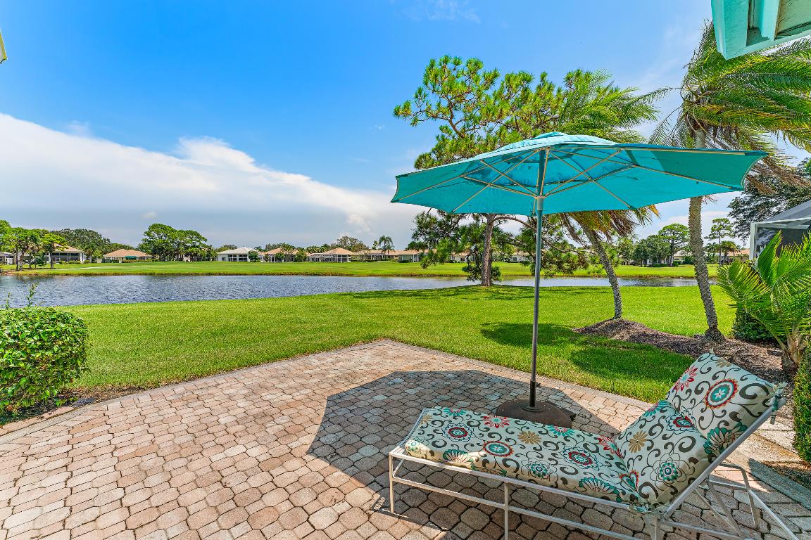 2328 SW Longwood Drive