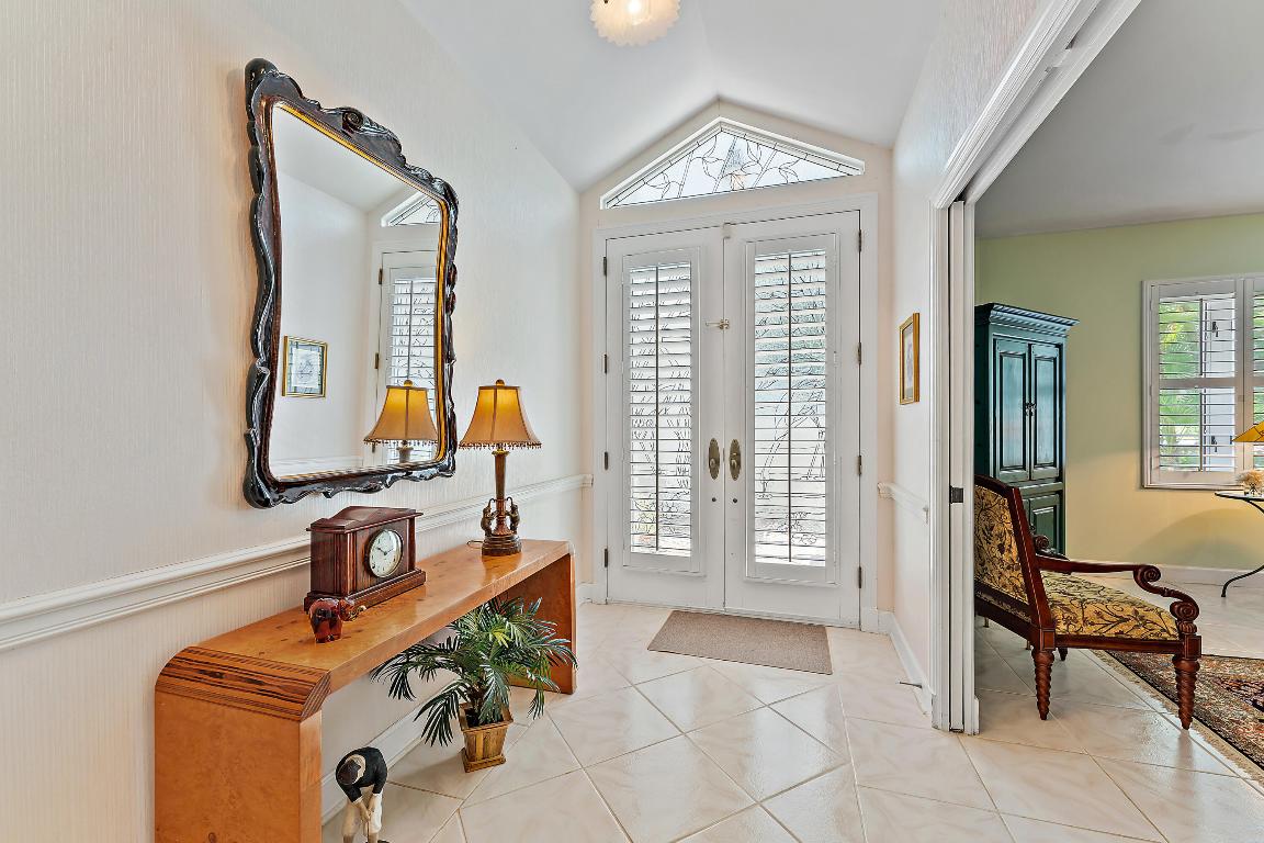 2328 SW Longwood Drive