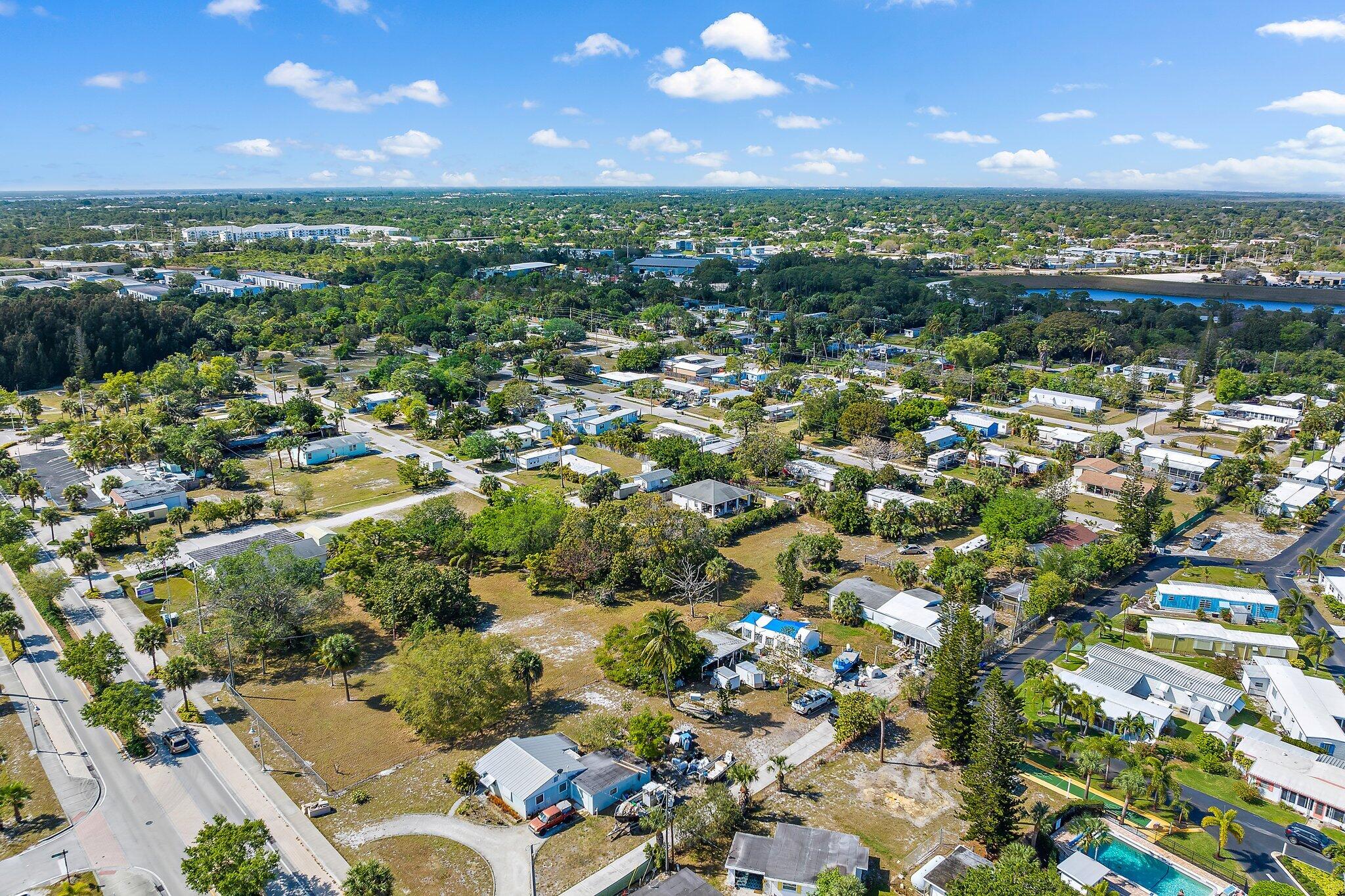 1105 NE Railroad Street