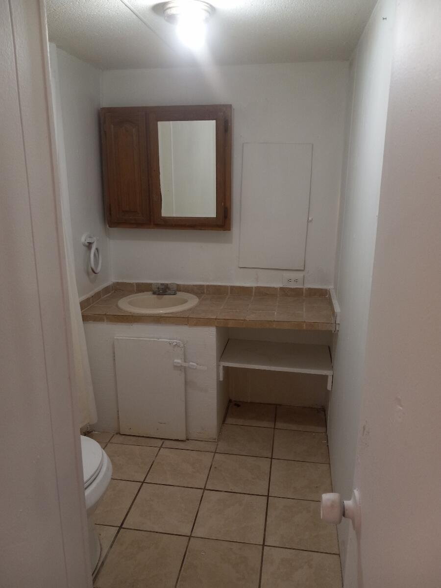 1105 NE Railroad Street