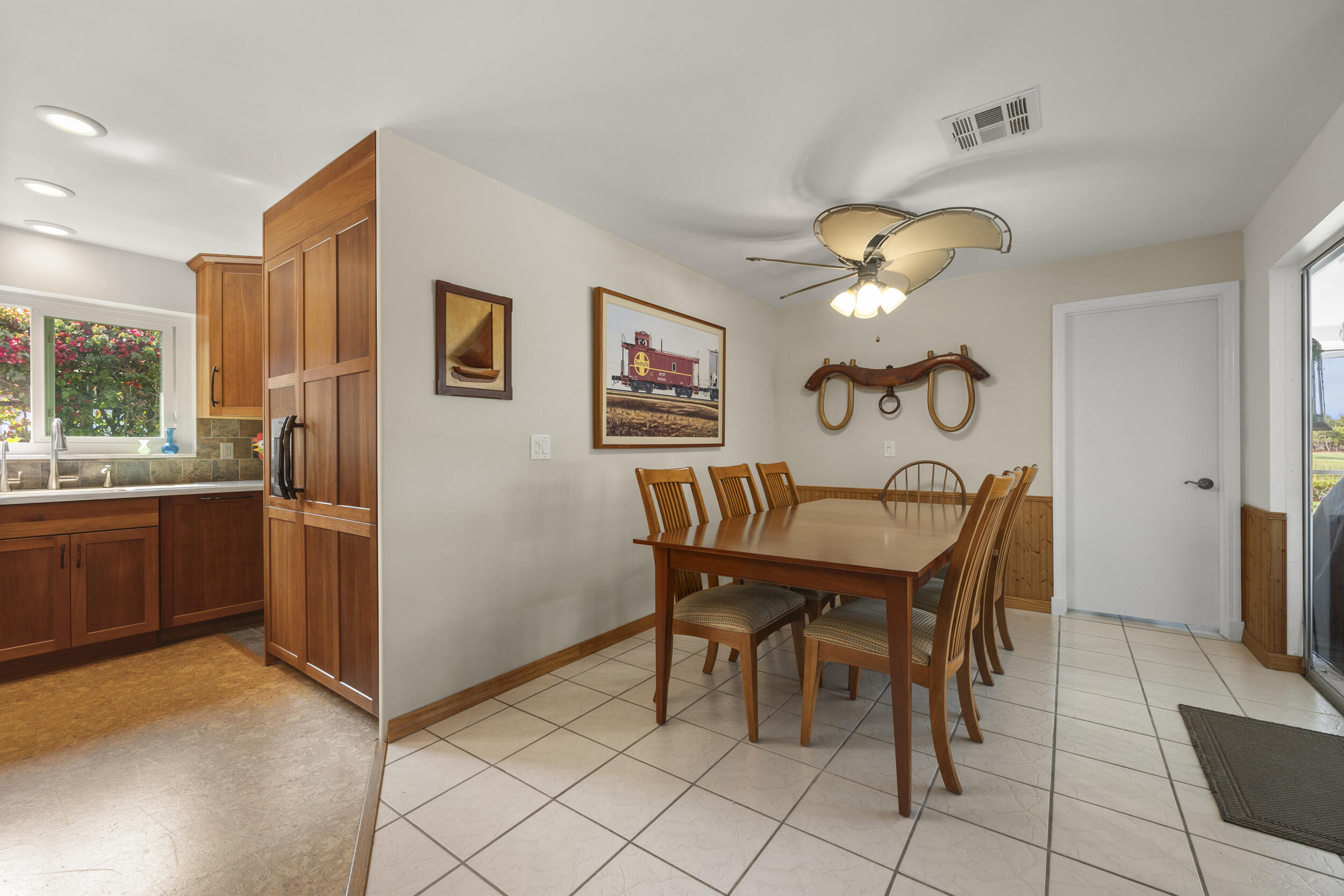 15 Palmetto Way