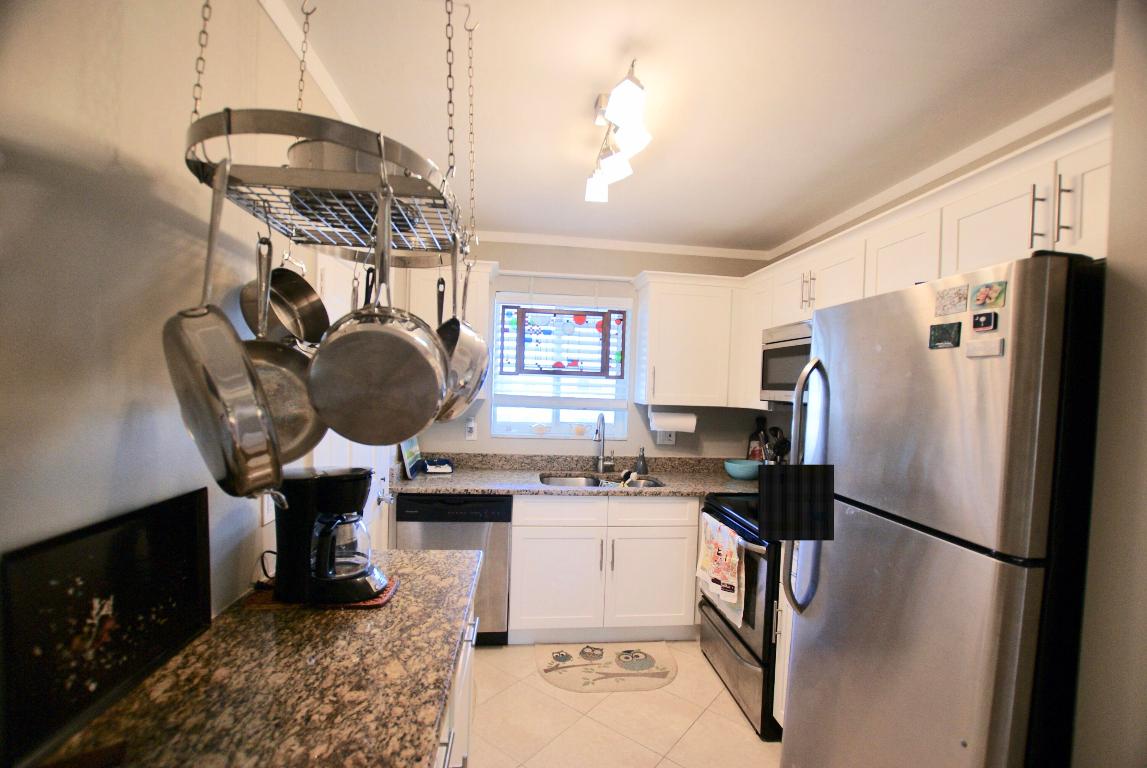 11 Westwood Avenue 203a