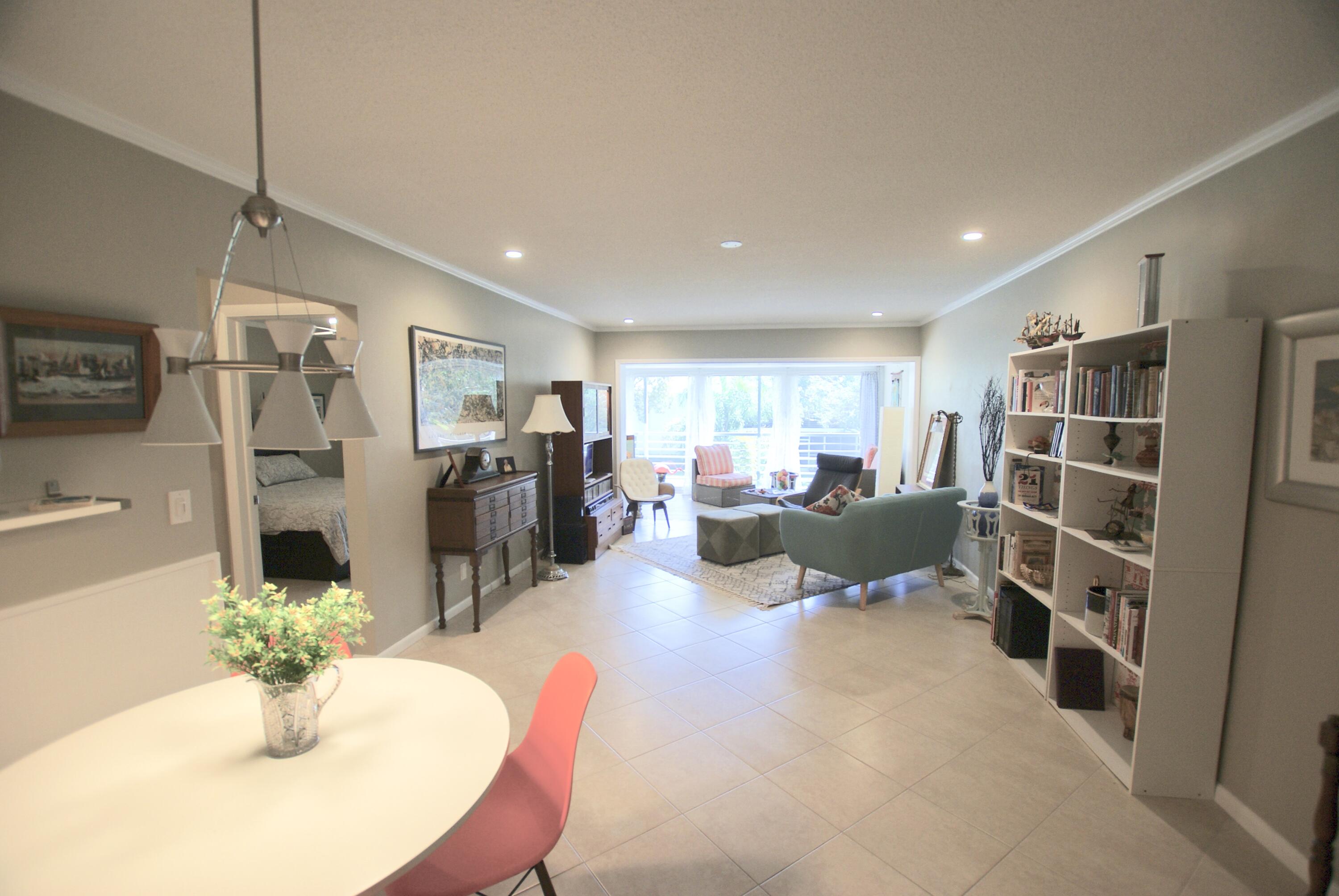 11 Westwood Avenue 203a