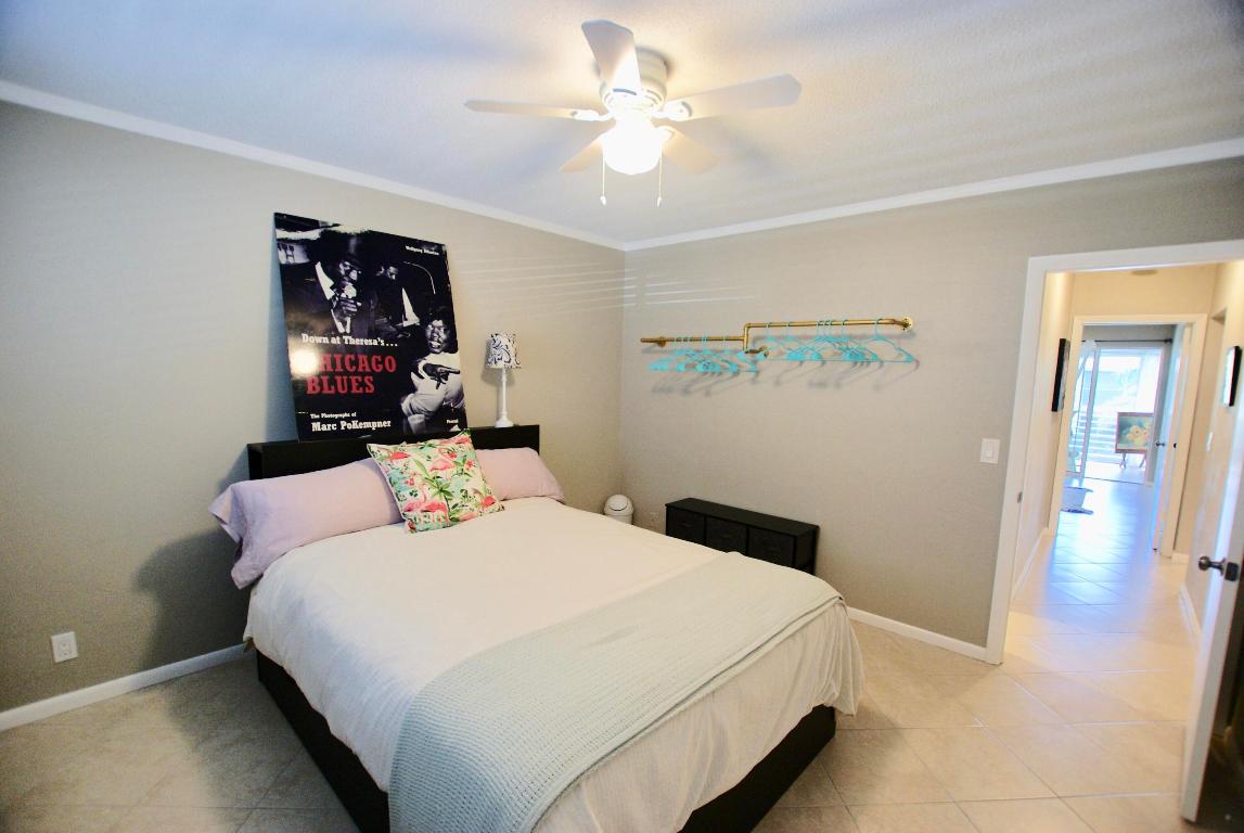 11 Westwood Avenue 203a