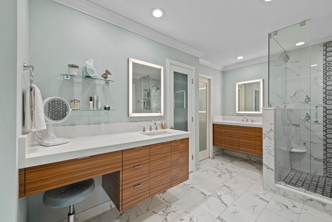 14362 Cypress Island Circle