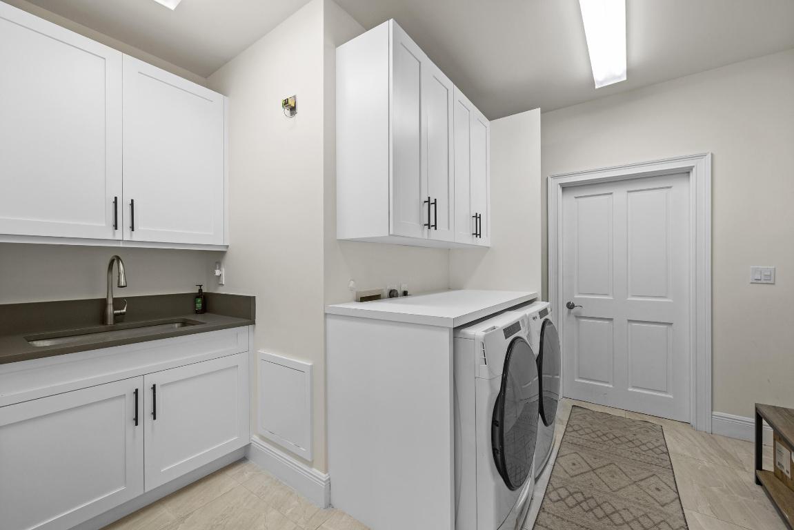 14362 Cypress Island Circle