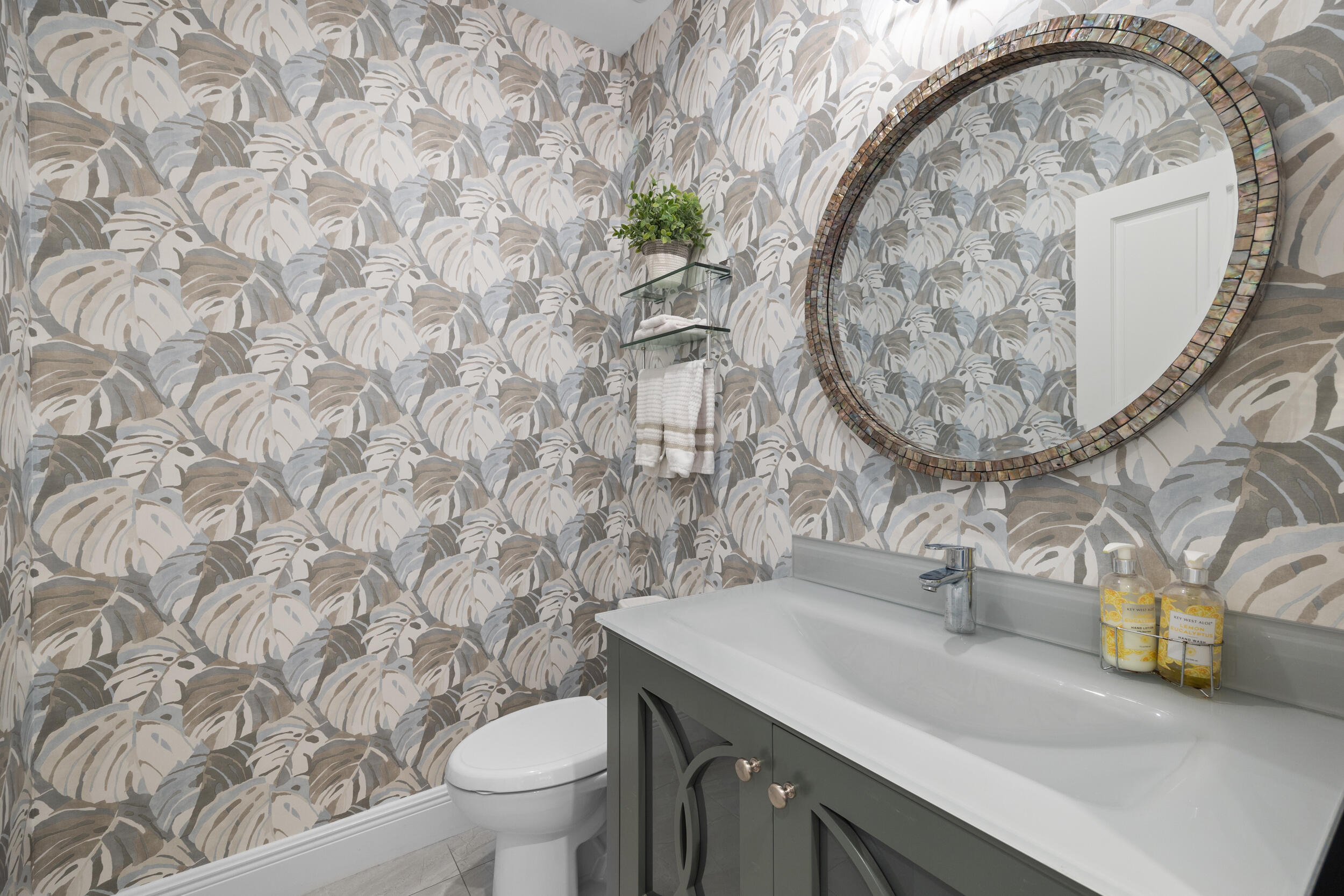 14362 Cypress Island Circle