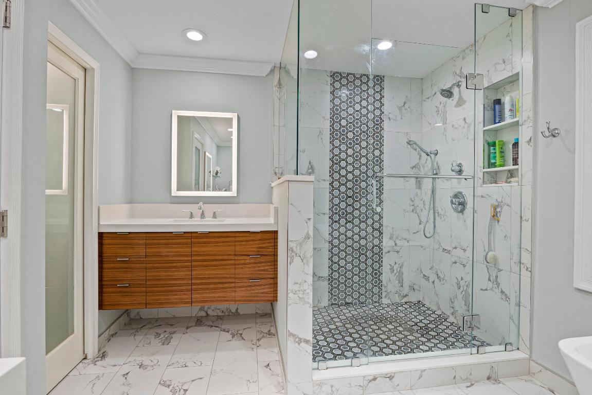 14362 Cypress Island Circle