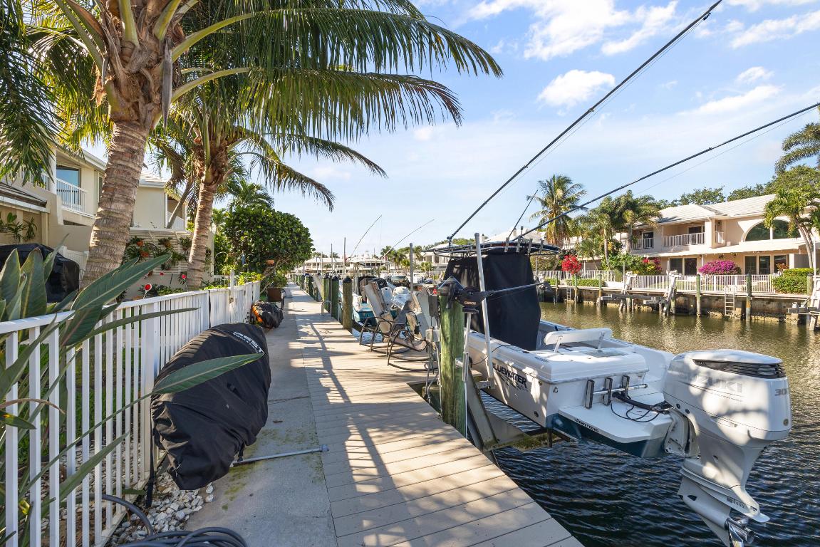 14362 Cypress Island Circle