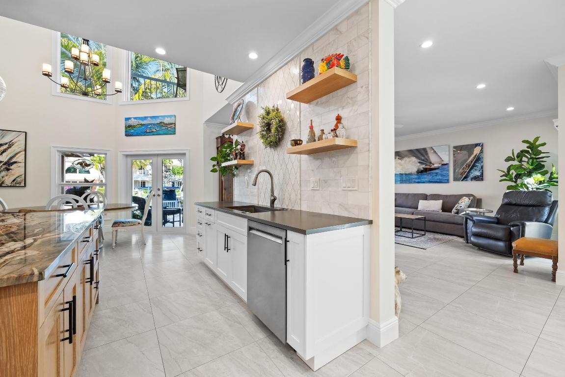 14362 Cypress Island Circle