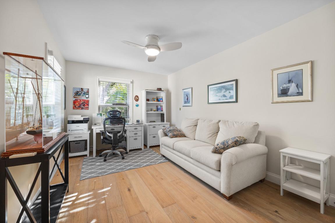 14362 Cypress Island Circle