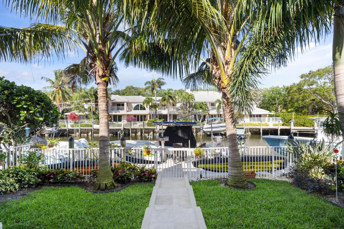 14362 Cypress Island Circle