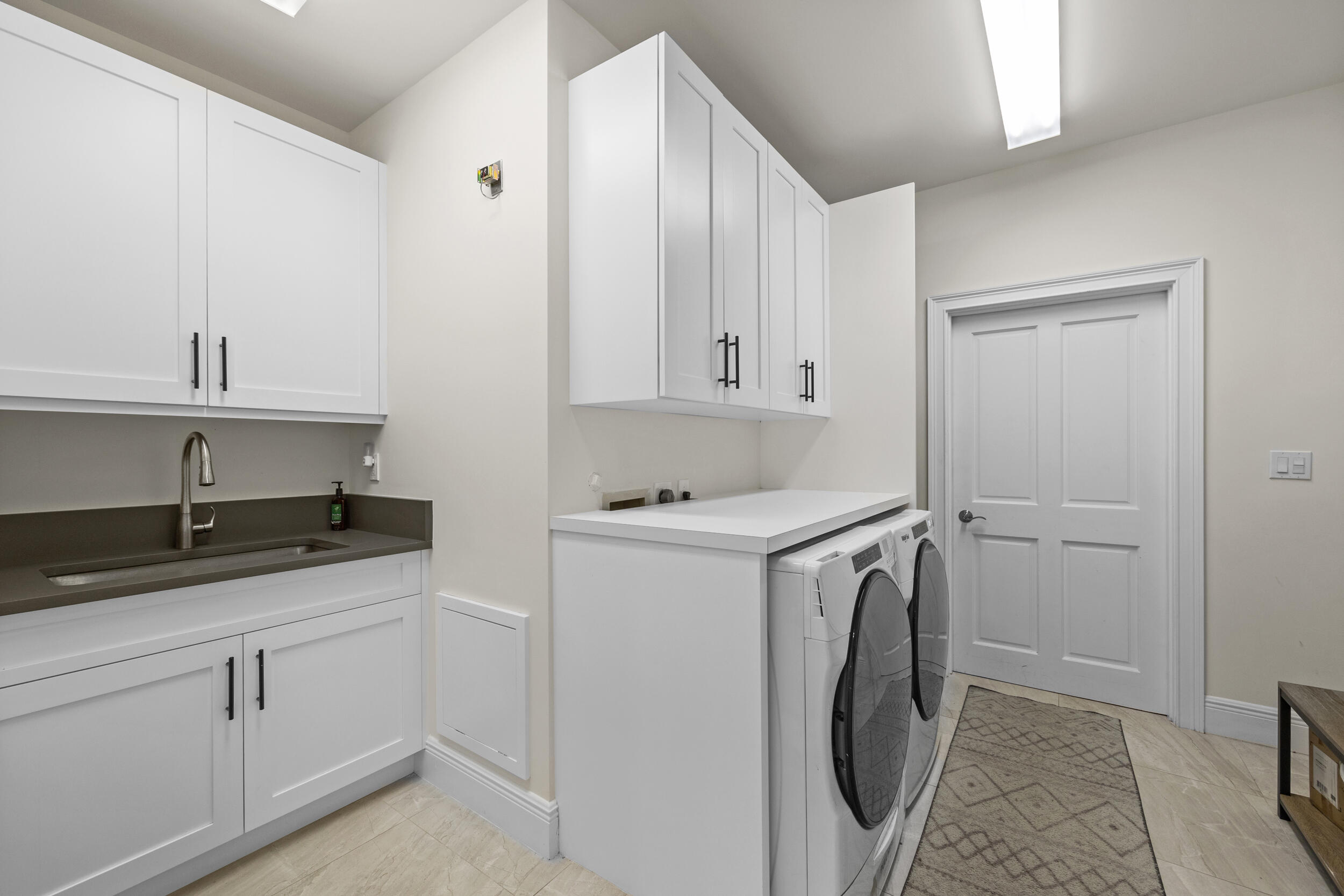 14362 Cypress Island Circle