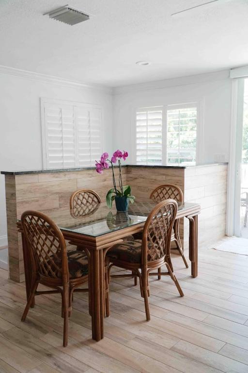 10869 SE Linden Street