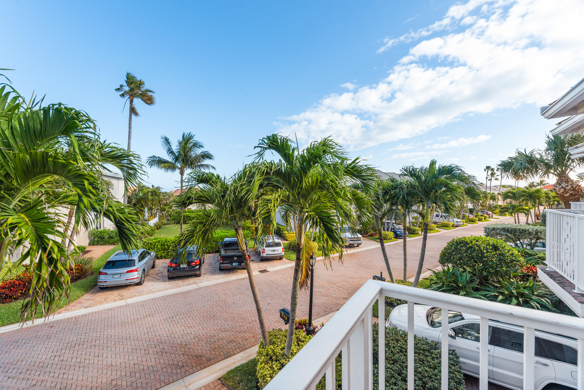 774 Seaview Drive