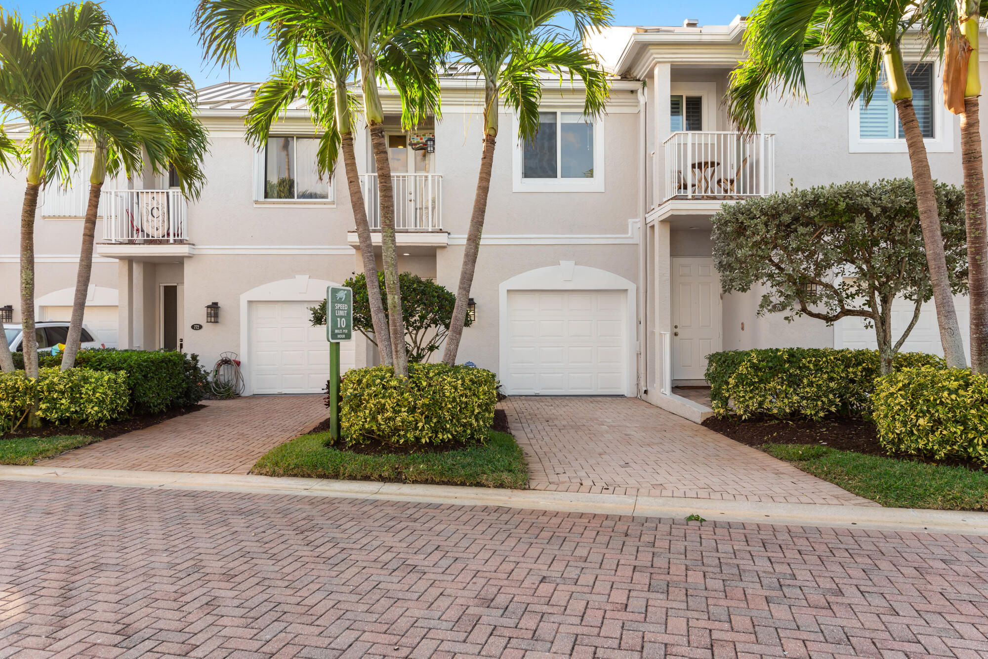774 Seaview Drive