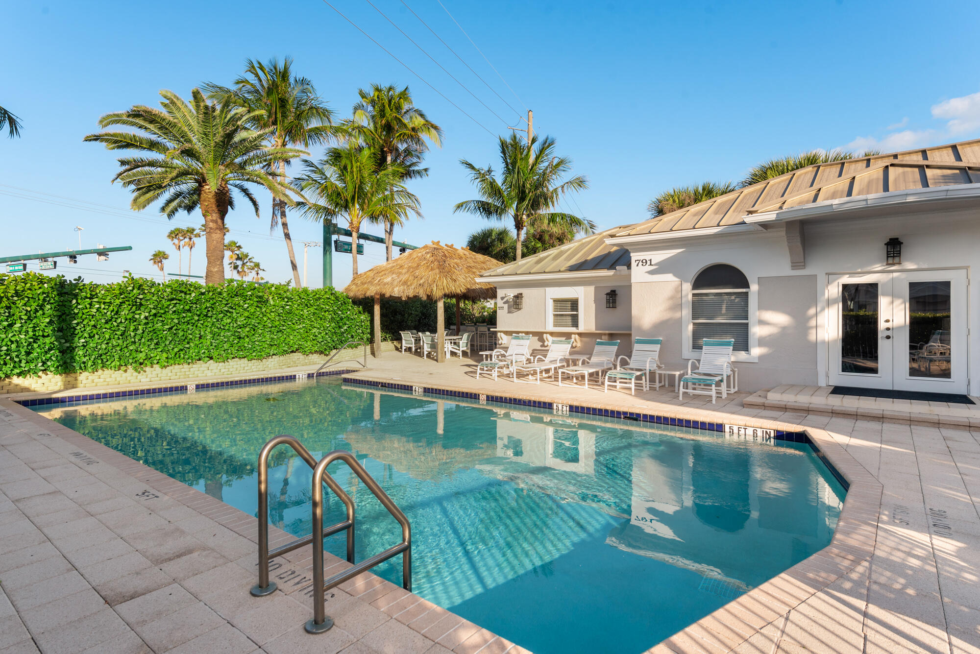 774 Seaview Drive