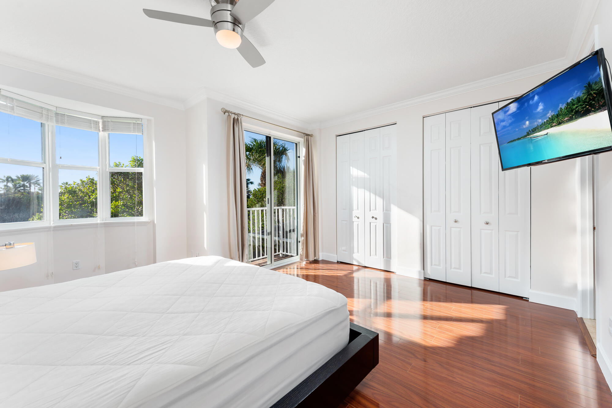 774 Seaview Drive