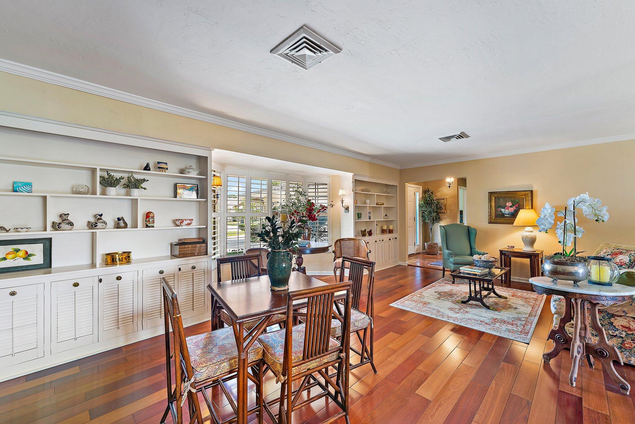 75 Fairview W