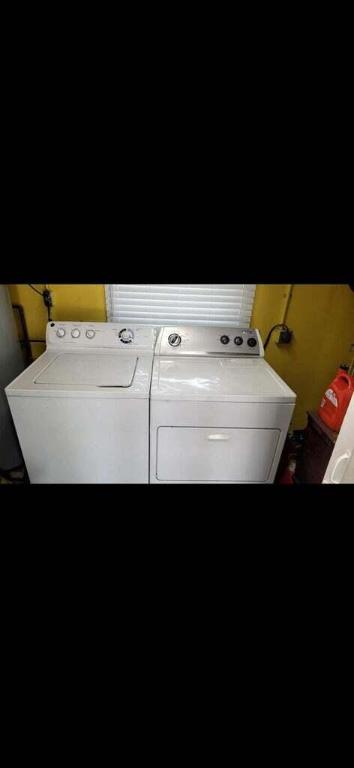 8255 SE Boxwood Lane