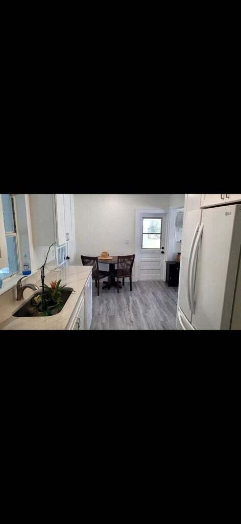 8255 SE Boxwood Lane