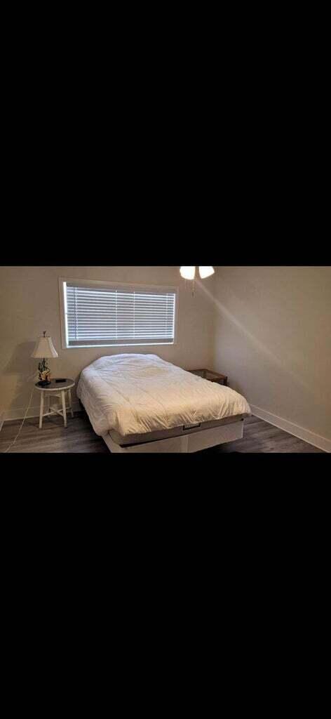 8255 SE Boxwood Lane