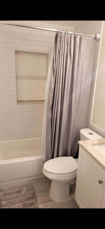 8255 SE Boxwood Lane