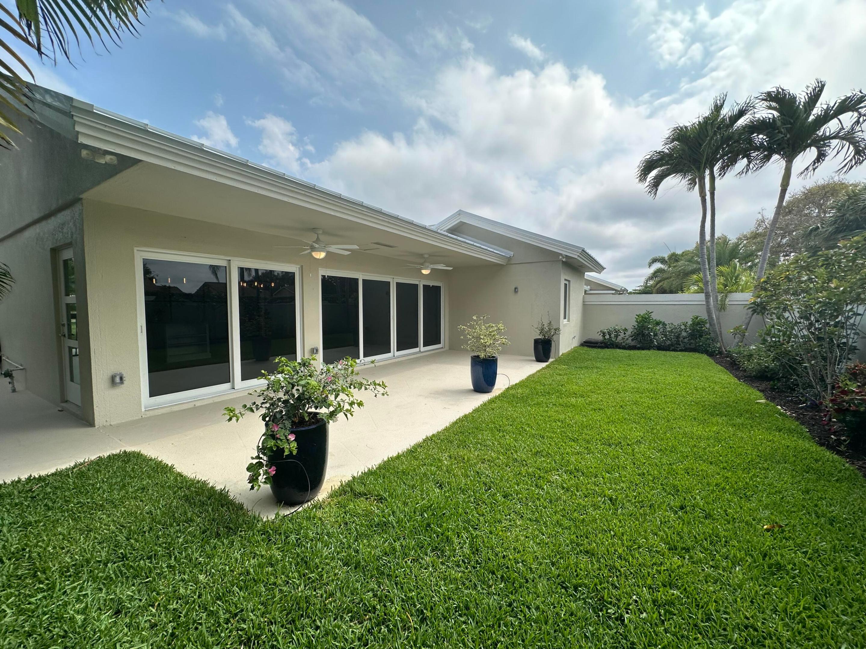 100 Sea Steppes Court