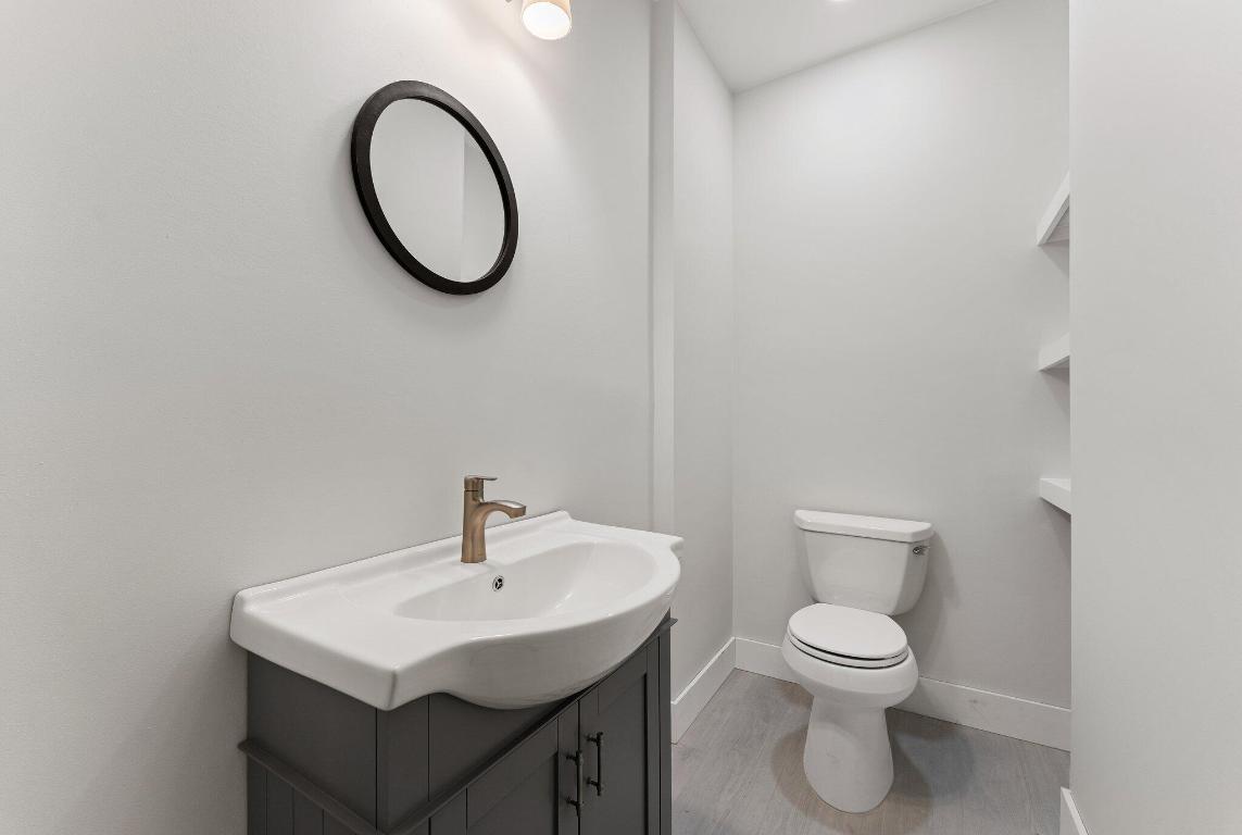 100 Sea Steppes Court