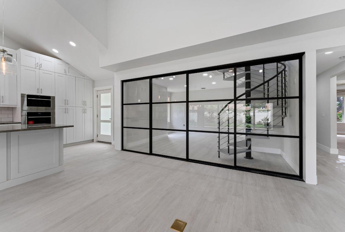 100 Sea Steppes Court