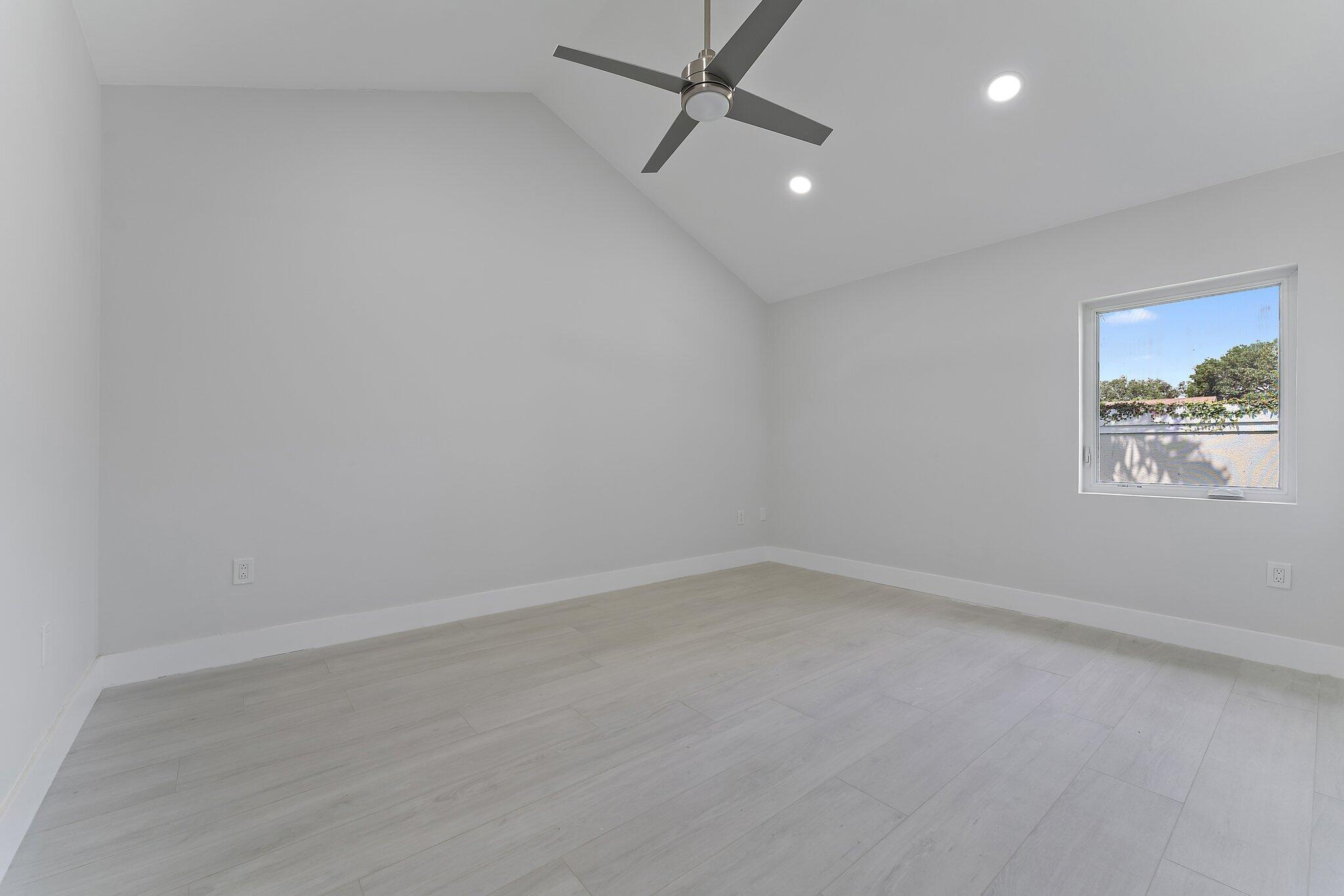 100 Sea Steppes Court