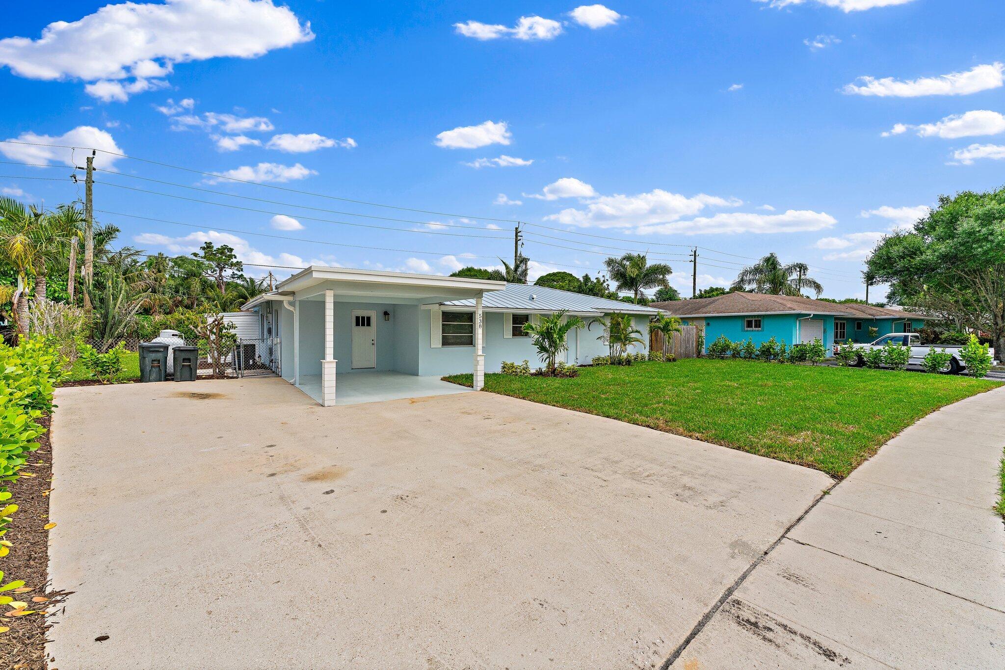 538 Dover Road N