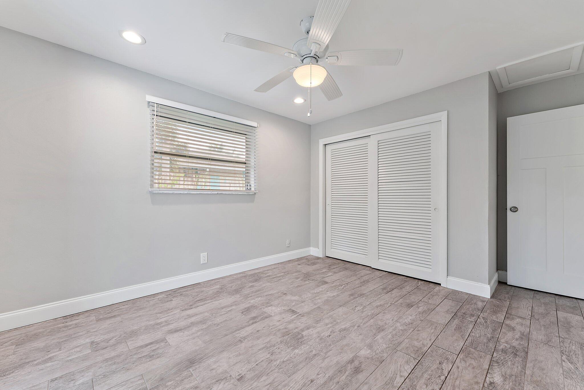 538 Dover Road N