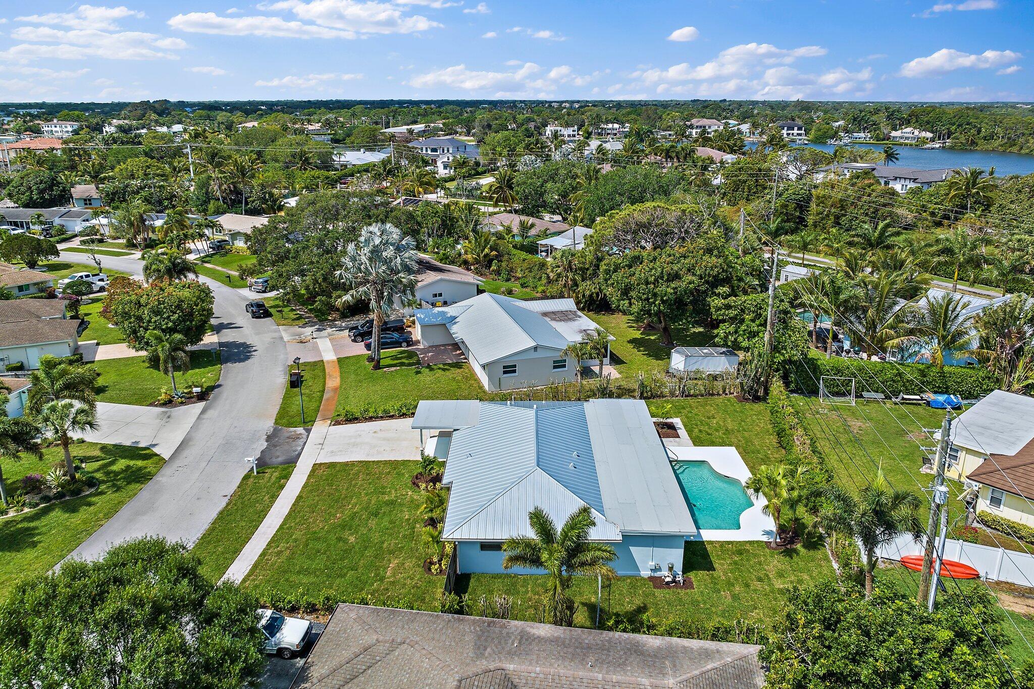 538 Dover Road N