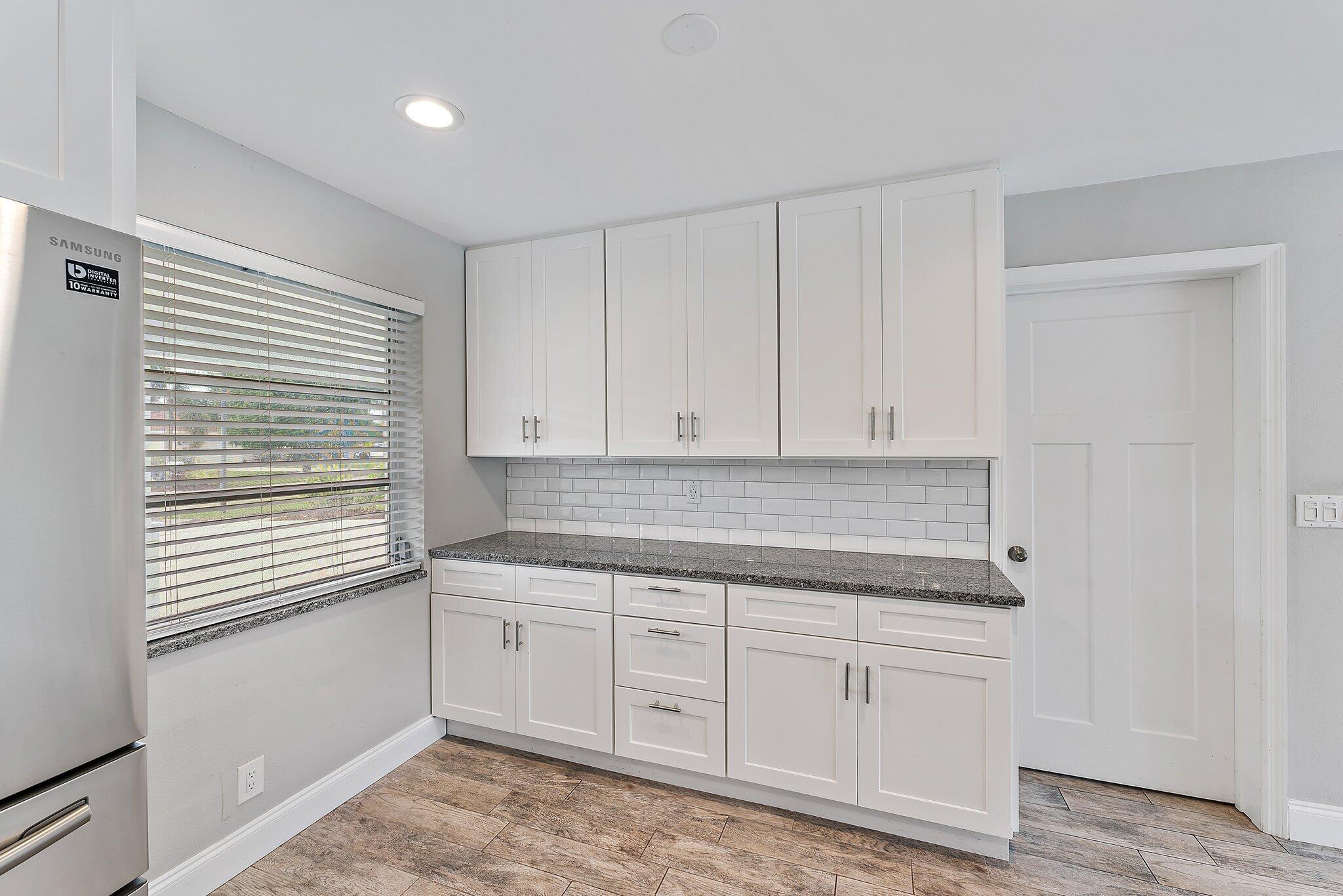 538 Dover Road N