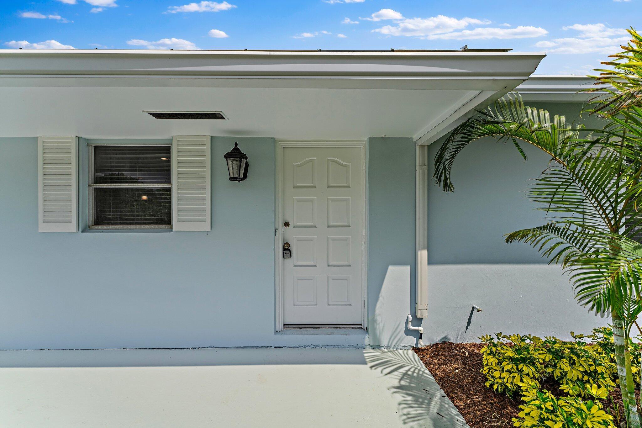 538 Dover Road N