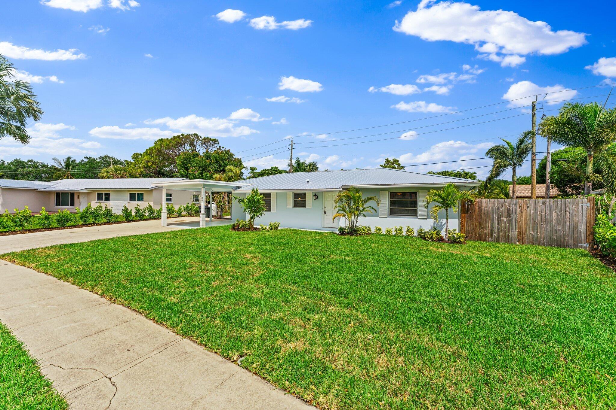 538 Dover Road N