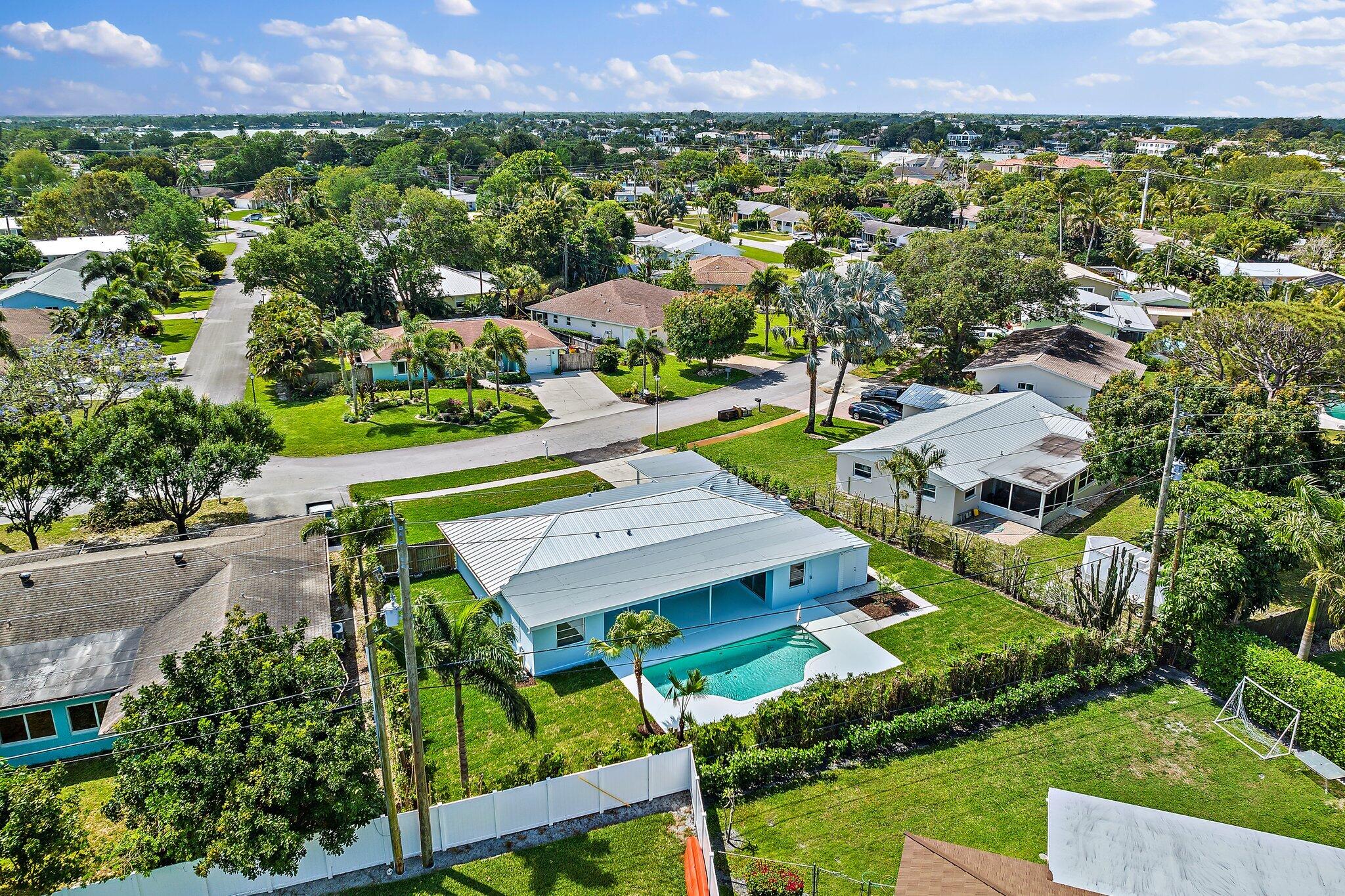 538 Dover Road N